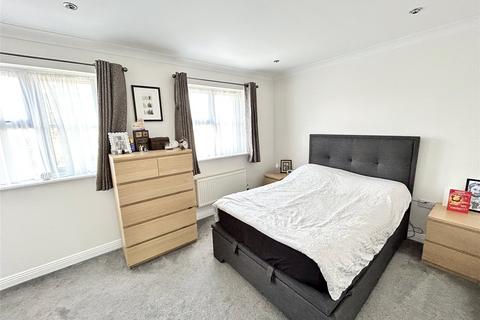 3 bedroom detached house for sale, Stroud Farm Road, Holyport, Maidenhead, Berkshire, SL6