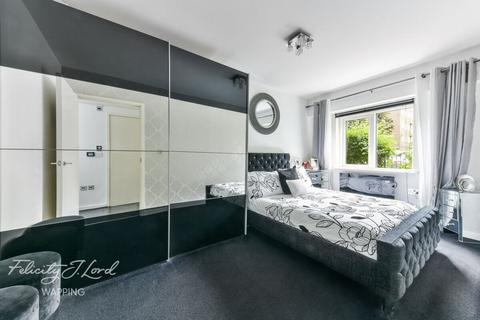 3 bedroom flat for sale, Jamaica Street, London, E1