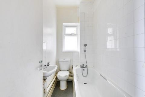 11a Rockmount Road, London, SE19 3SZ