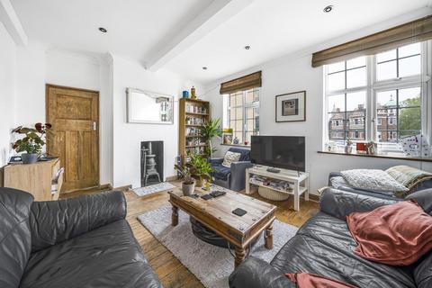 80a Bolton Crescent, London, SE5 0SE