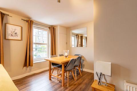 2 bedroom flat to rent, 2963L – Dalry Gait, Edinburgh, EH11 2AU