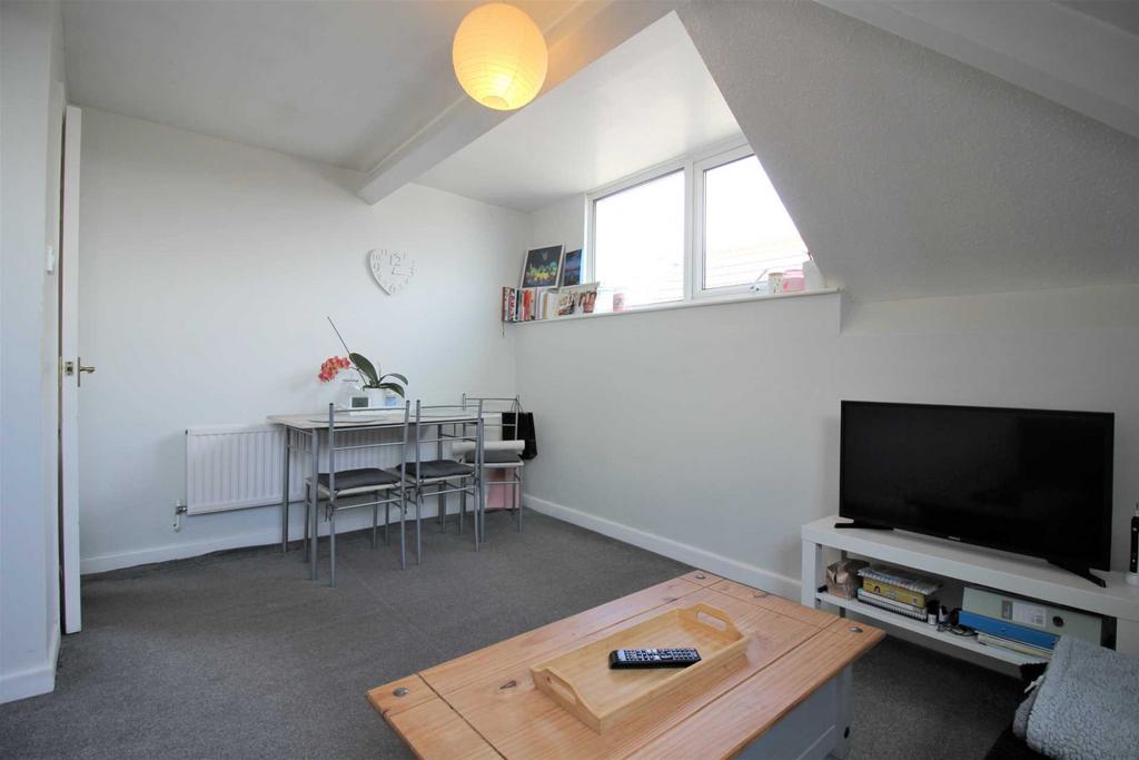 Walliscote Road, WestonsuperMare 1 bed flat for sale £87,500