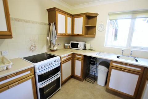 2 bedroom retirement property for sale - Lincoln Court, West End, Southampton