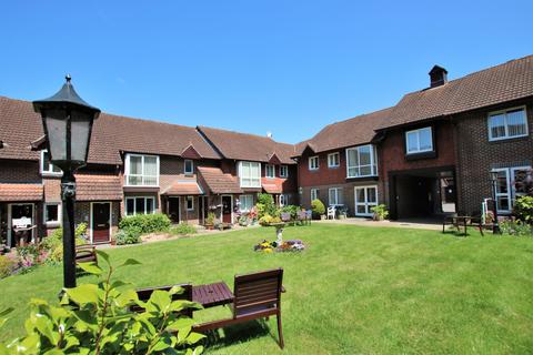 2 bedroom retirement property for sale, Lincoln Court, West End, Southampton