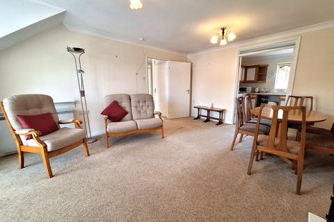 2 bedroom retirement property for sale, Lincoln Court, West End, Southampton