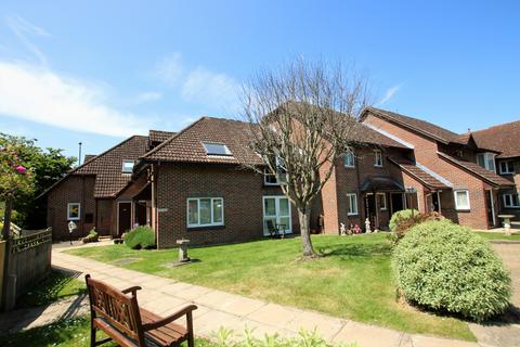 2 bedroom retirement property for sale, Lincoln Court, West End, Southampton