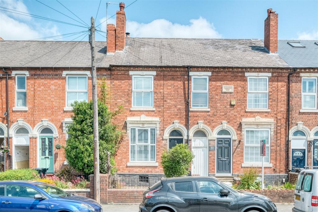 Haden Hill Road, Halesowen, B63 3NG 2 bed terraced house for sale £