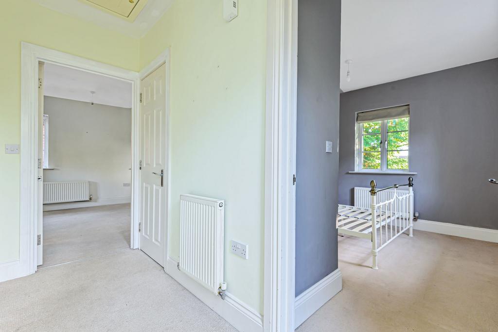 Bath Place, Winchester, SO22 1 bed for sale £273,000