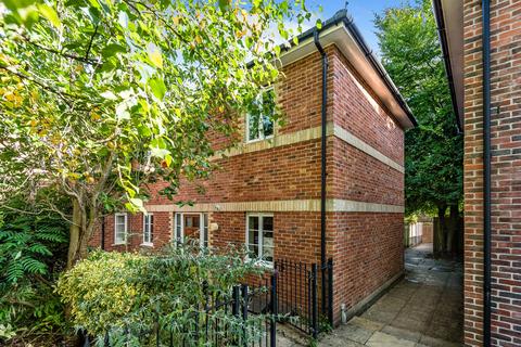 1 bedroom flat for sale, Bath Place, Winchester, SO22