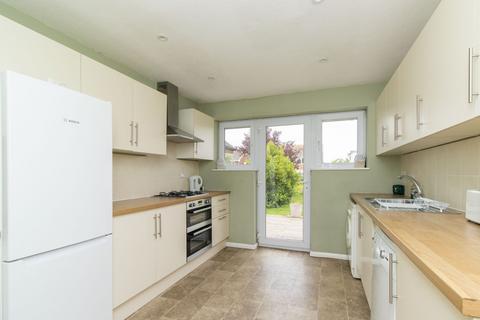 3 bedroom detached bungalow for sale, Hodgson Road, Seasalter, CT5