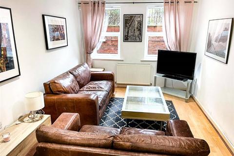 1 bedroom flat for sale, Wilbraham Road, Manchester, Greater Manchester, M14