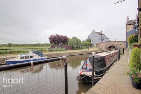 2 bedroom character property to rent, Sileby Road, Loughborough
