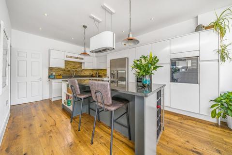 4 Hampden Road, Beckenham, BR3 4HH