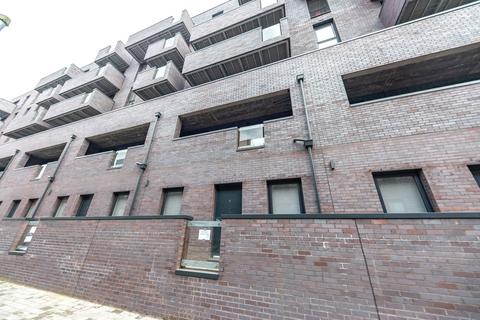 3 bedroom terraced house for sale, The Plaza, Advent Way, Ancoats, Manchester, M4