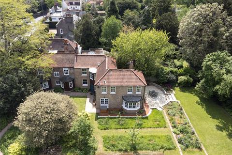 The Navigators House River Lane, Richmond, TW10 7AG