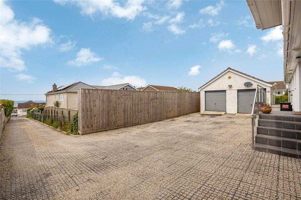 Driveway &amp; Garages