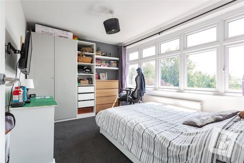58 Berkeley Drive, Hornchurch, RM11 3PZ