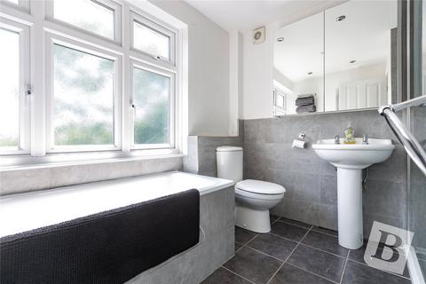 58 Berkeley Drive, Hornchurch, RM11 3PZ
