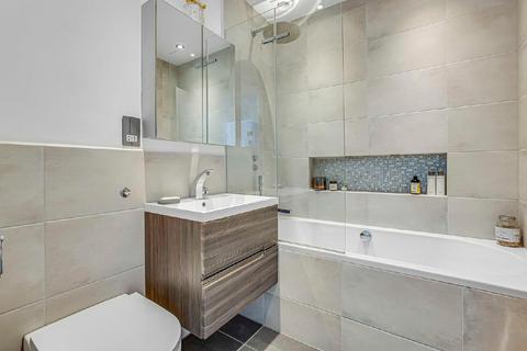 1a Oxford Road, London, SW15 2LG