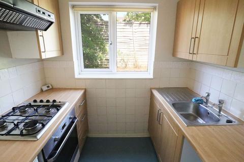 7 Devonish Close, Alcester, B49 6EG