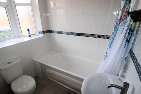 113 Howard Road, Upminster, RM14 2UQ