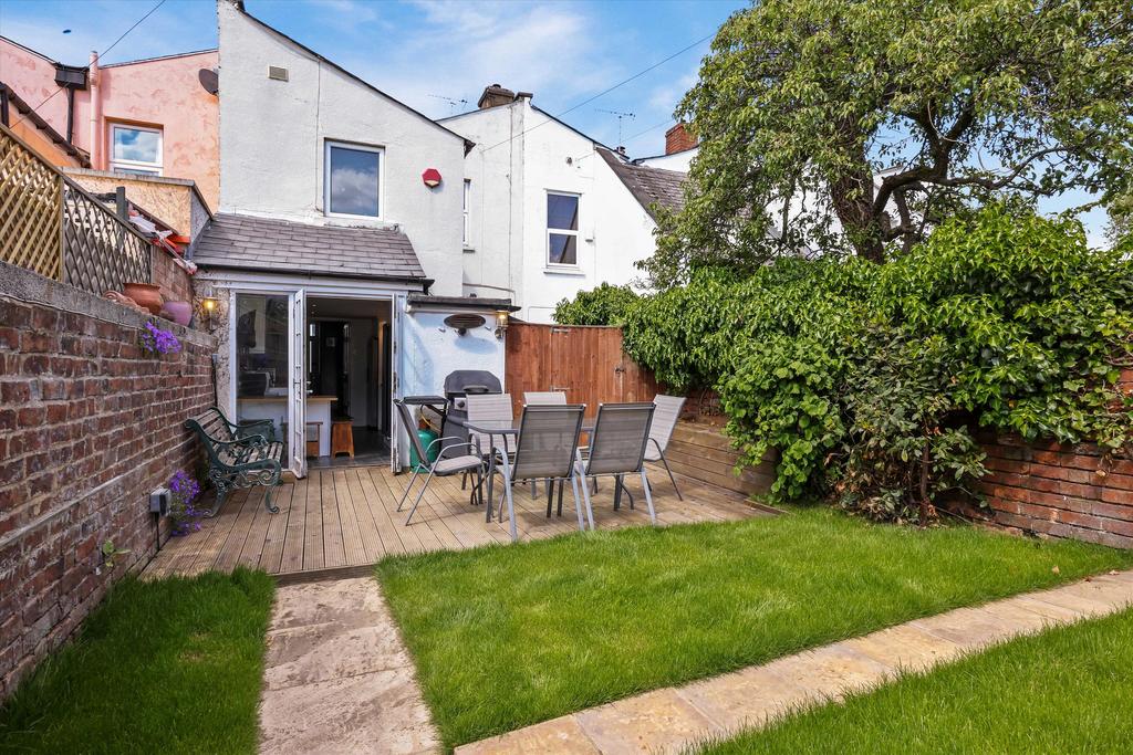 Selkirk Street, Cheltenham, Gloucestershire, GL52 5 bed terraced house