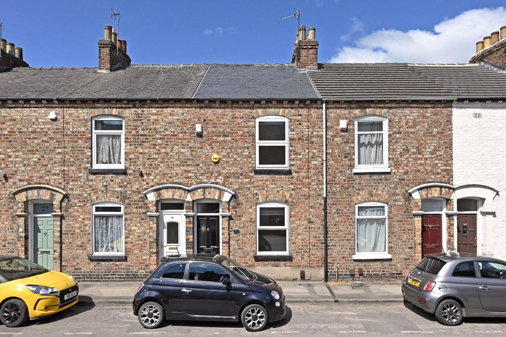 Newborough Street, York, YO30 2 bed terraced house £1,100 pcm (£254 pw)