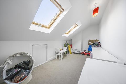 Flat 3, 93 Gilbey Road, London, SW17 0QH
