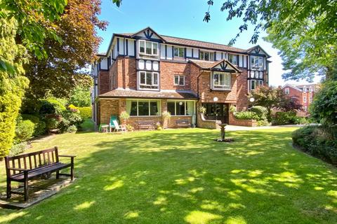 1 bedroom flat for sale - Larchwood, The Crescent, Cheadle.