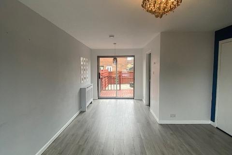 2 bedroom terraced house to rent, Duncansby Way, Perth, Perthshire, PH1