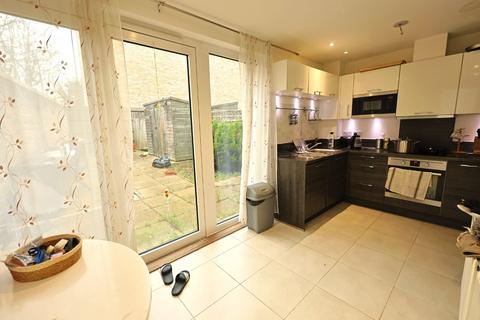 4 bedroom townhouse for sale, Kings Drive, Edgware, Middlesex