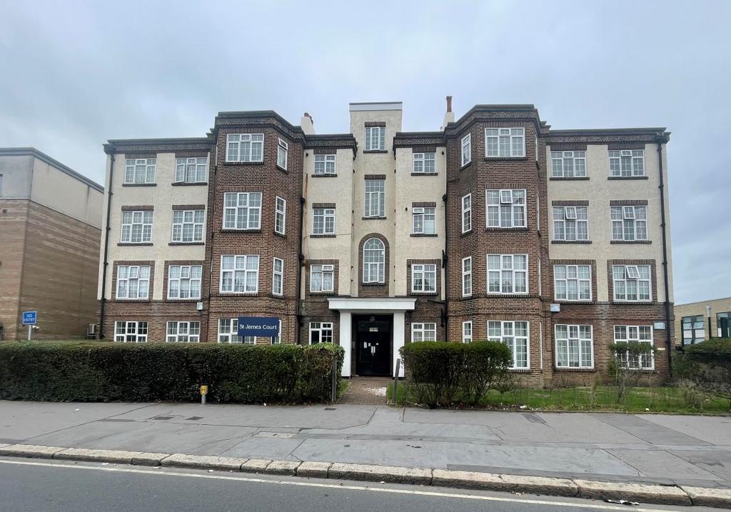 16 St James Court St James s Road 2 Bed Flat 75 000