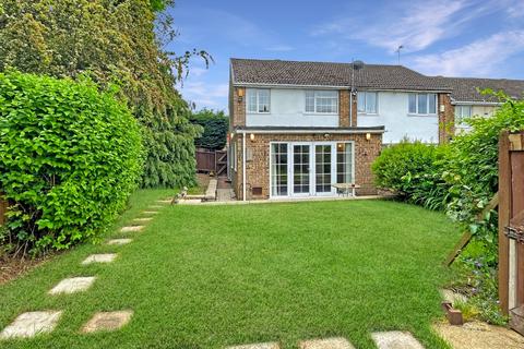 100 Handcross Road, Luton, LU2 8JF