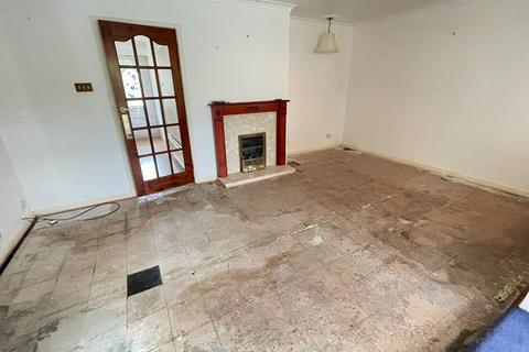 100 Handcross Road, Luton, LU2 8JF