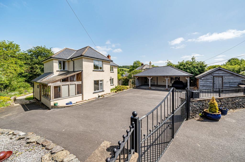 Withypool, Minehead, Somerset, TA24 3 bed detached house for sale £