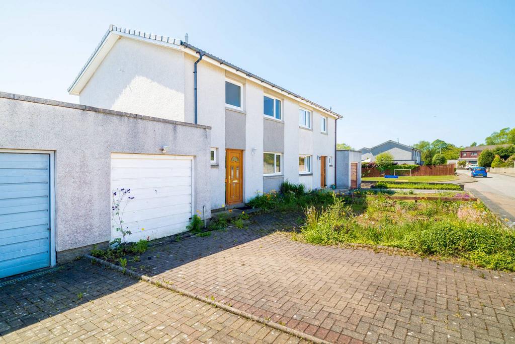30 Craigton Drive, Peterculter, AB14 0SF 3 bed semidetached house £