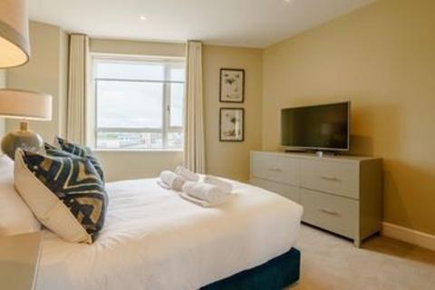 2 bedroom apartment to rent - Circus Apartments, Canary Wharf