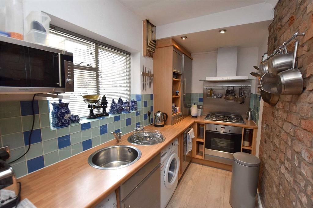 Byrom Street, Altrincham, Greater Manchester, WA14 3 bed terraced house