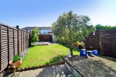 43 Conrad Drive, Worcester Park, KT4 8PR