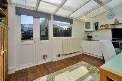 43 Conrad Drive, Worcester Park, KT4 8PR