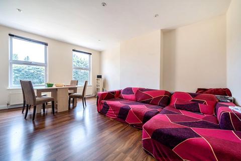 6 bedroom semi-detached house for sale, High Road, Whetstone, London, N20