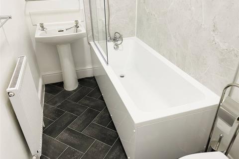 2 bedroom terraced house to rent - Corby Street, Fartown, Huddersfield, HD2