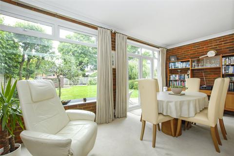 47 Woodside Road, New Malden, KT3 3AW