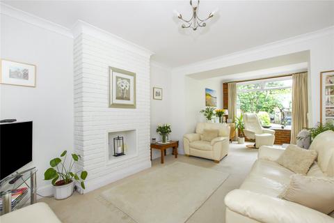 47 Woodside Road, New Malden, KT3 3AW