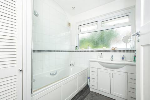 47 Woodside Road, New Malden, KT3 3AW