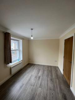 2 bedroom flat to rent, Melville Road, Maidstone, ME15