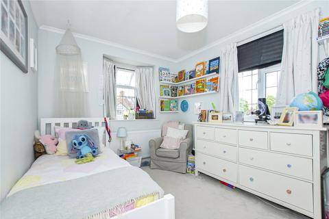 15 Chilmark Gardens, New Malden, KT3 6RS