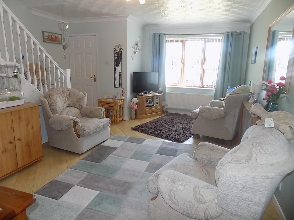 Hazel Mead, Brynmenyn, Bridgend. CF32... 2 bed terraced house £165,000