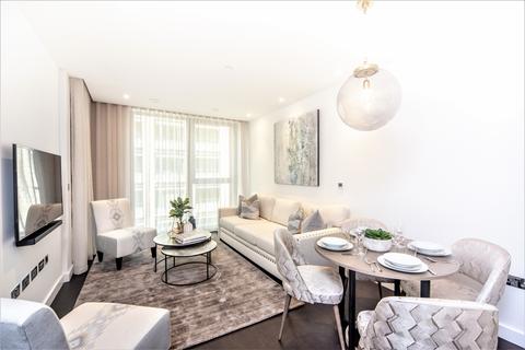 2 bedroom flat to rent, 4 Charles Clowes Walk,, SW11 7AG