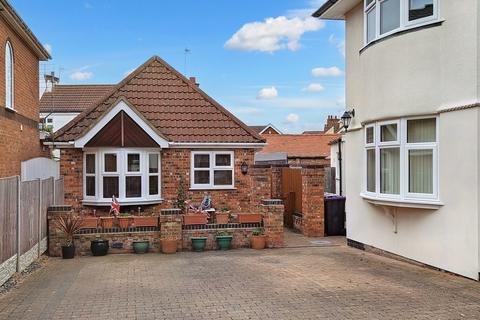 7 bedroom detached house for sale, Park Avenue, Skegness, PE25